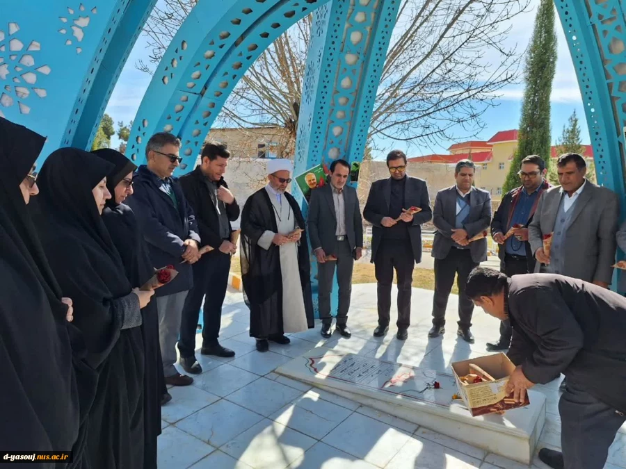 به مناسبت هفته مقاومت و گرامی داشت پنجمین سالگرد شهادت سردار دلها حاج قاسم سلیمانی ویژه برنامه ای در دانشگاه ملی مهارت استان کهگیلویه و بویراحمد(مرکز دختران یاسوج)برگزار گردید 9