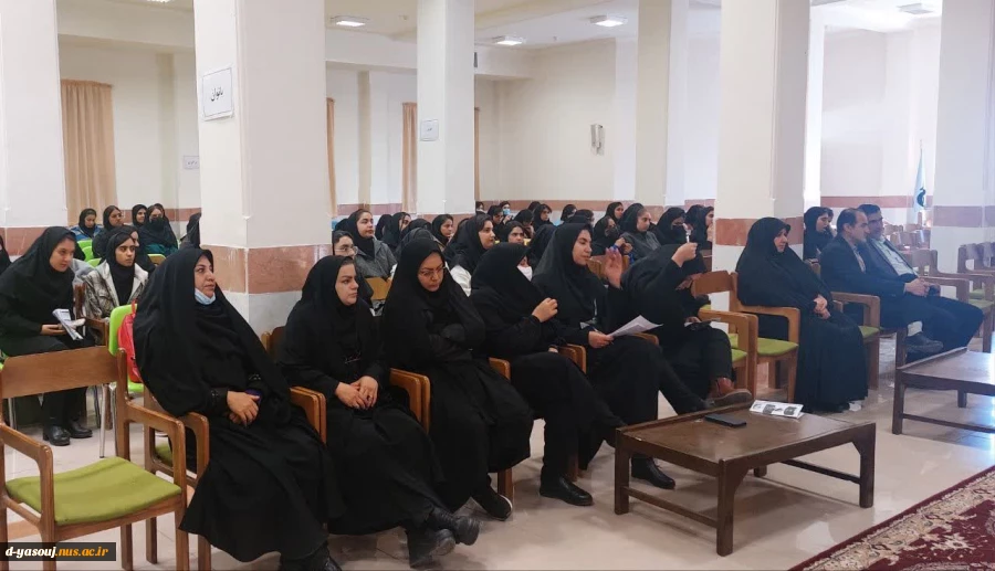 برگزاری جلسه تو جیهی دانشجویان ورودی بهمن 1403 دانشگاه ملی مهارت دختران یاسوج  4