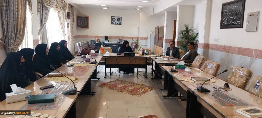 برگزاری  اخرین جلسه  هم اندیشی سال 1403 در دانشگاه ملی مهارت دختران یاسوج  و تبریک سال جدید  4