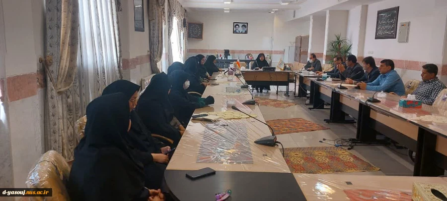 شروع کار دانشگاه ملی مهات دختران یاسوج  با حضور ریاست دانشگاه و همکاران با تبریک سال جدید 1404 و به منظور همدلی وپیشبرد  اهداف دانشگاه  برگزار شد 2